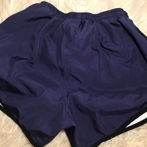 Nike running shorts - Picture 5 of 5